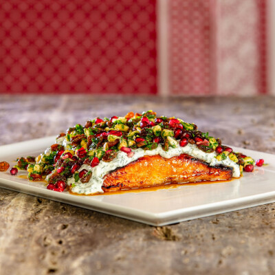 Salmone al forno con salsa alla panna acida