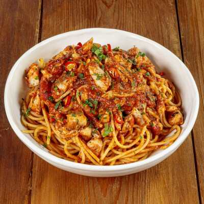 Pasta con lo sgombro fresco