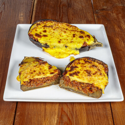 Melanzane ripiene alla greca – Papoutsakia