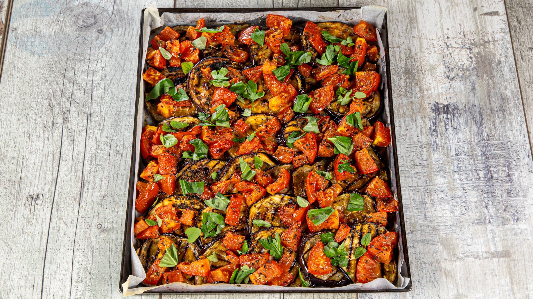 Teglia di melanzane e pomodori
