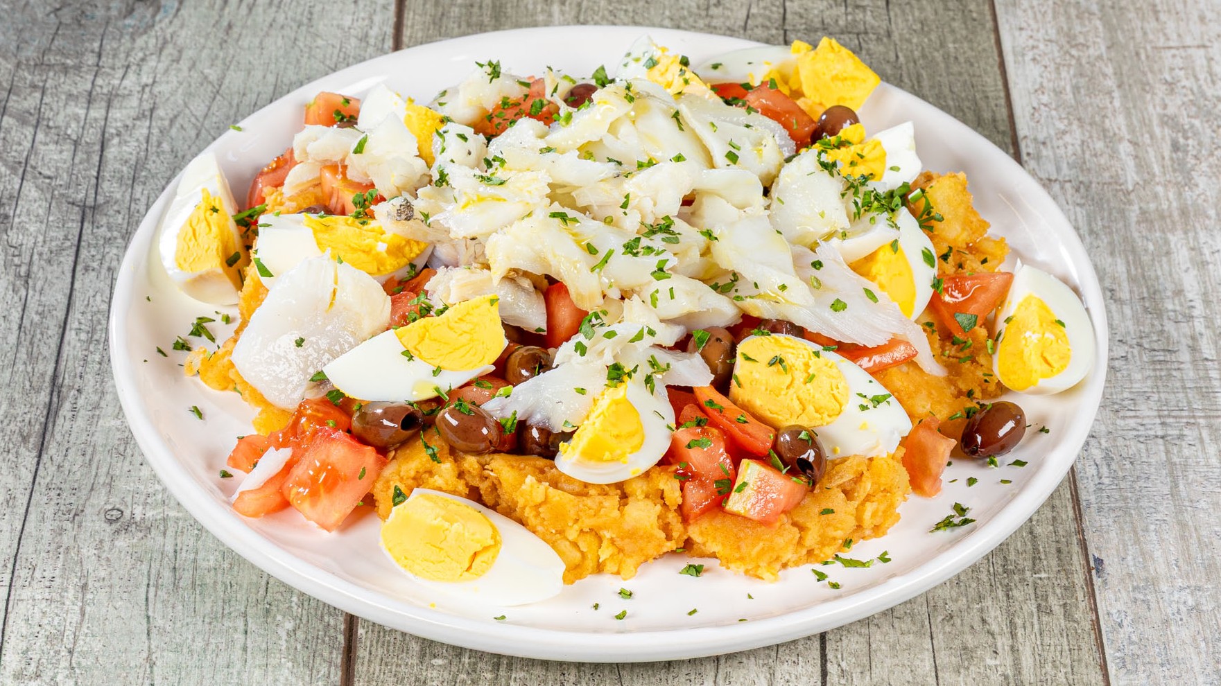 Pipirrana Torreña - insalata di patate e baccalà