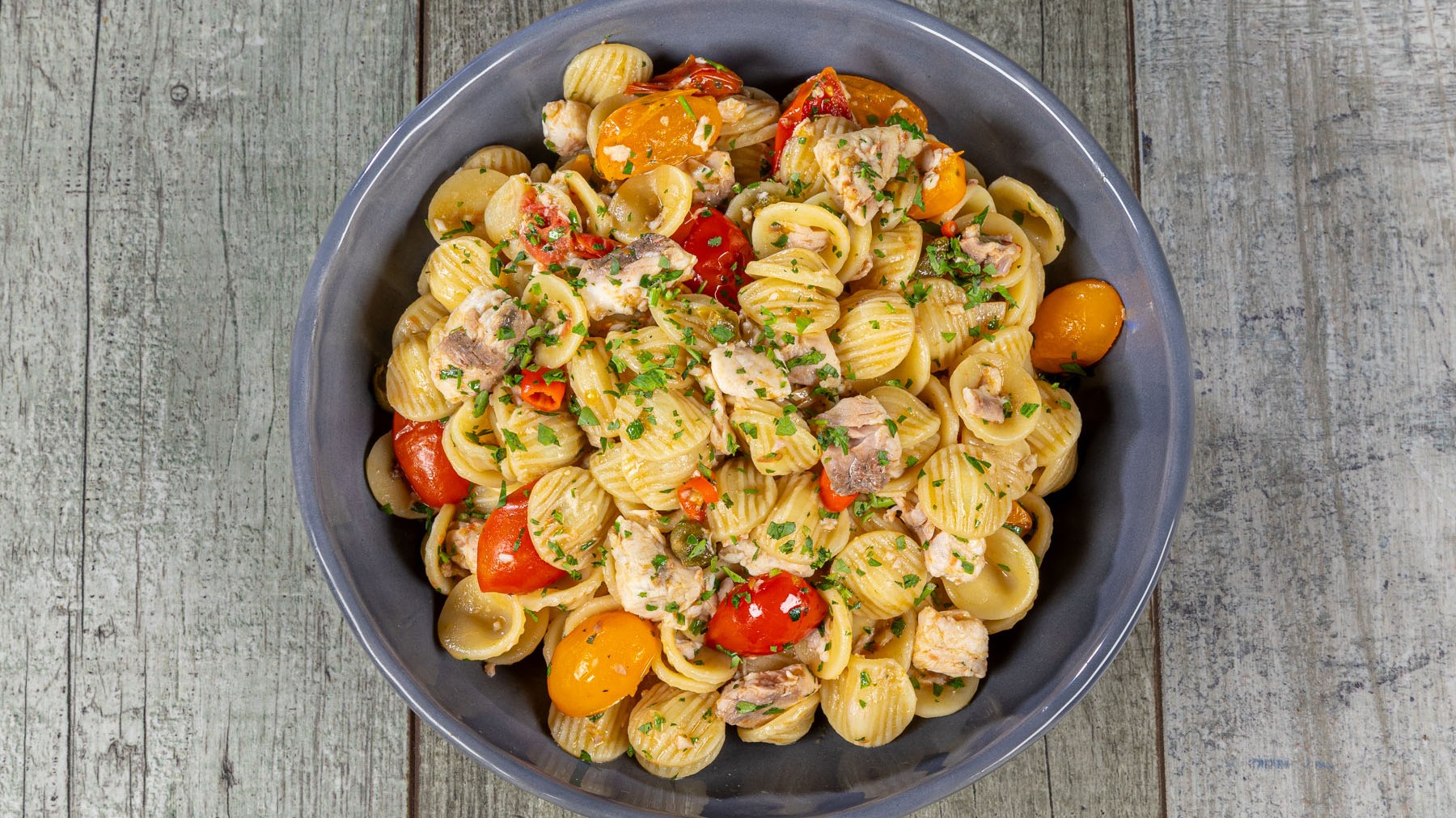 Orecchiette e cefalo alla mediterranea
