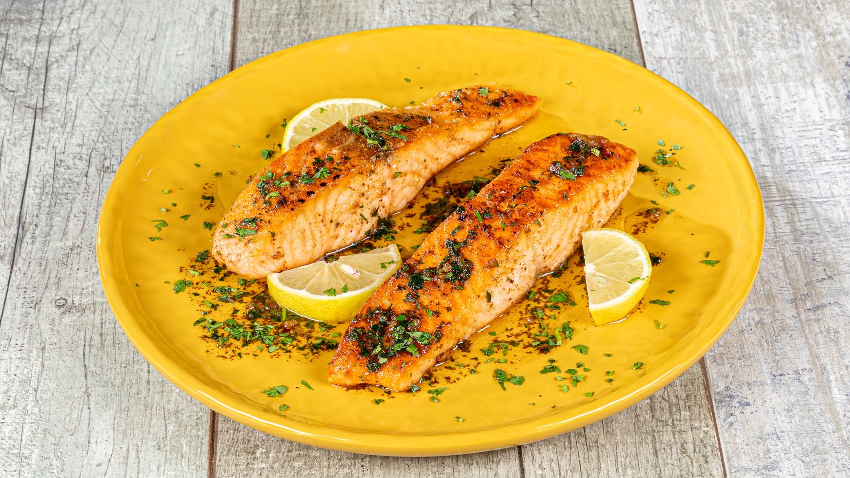 Salmone burro e aglio